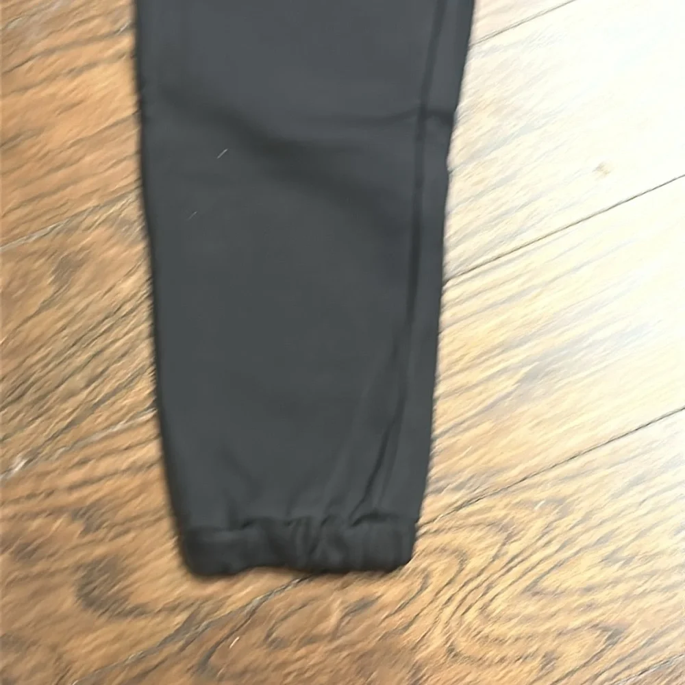 NWT Ovadia cursive logo men's‎ sweatpants